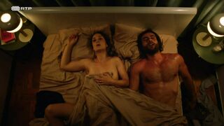 Laura Frederico nude sex scene. OAplaudido Dramaturgo Curado pelas Pilulas Pink (2025)