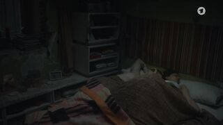 Anne Schafer, Liv Killing. Sex Scenes - Der Barcelona-Krimi s01e09 (2025)