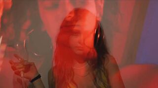 Aura Armengol, Laura Carrasco, Andrea Lopez Claros. Hot Teenages TV Show Scenes - Amor (2025) Season 01