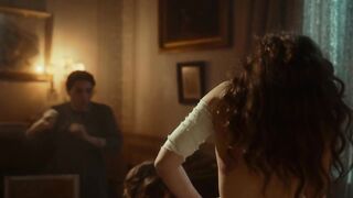 Tecla Insolia naked, Alma Noce nude. Nudity, Sex Scenes and Lesbian Episode. L'arte della gioia (2025) French TV Show HD