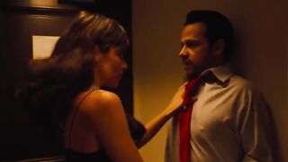 Esmeralda Pimentel sexy - Un Buen Divorcio s01e01 (2024) Hot Scene