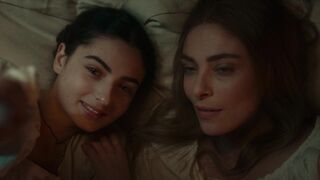 Tecla Insolia, Alma Noce nude. French Lesbian Scenes  - The Art of Joy (2024) Season 01