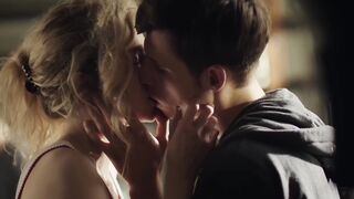 Magdalena Dwurzynska nude, Justyna Litwic naked - The Clowns (2024)