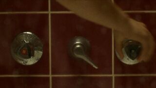 Elisa Schlott hot - Finn und der Weg zum Himmel (2012)