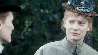 Janet McTeer, Glenn Close hot. Albert Nobbs (2011)