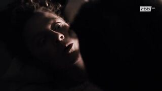 Gabriela Maria Schmeide topless. Historical Movie Sex Scene. Henri 4 (2010)