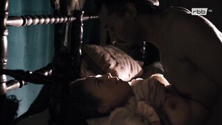 Gabriela Maria Schmeide topless. Historical Movie Sex Scene. Henri 4 (2010)