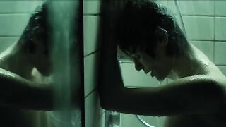 Angela Schijf nude, Maartje van de Wetering nude. Daylight (2013) Bathroom Nude Scene and Cowgirl Sex