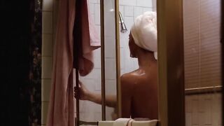 Jayne Kennedy topless, Azizi Johari nude etc - Body and Soul (1981) Orgy Scene