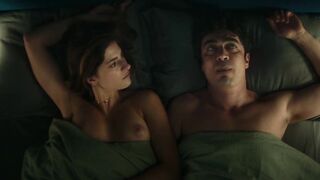 Maria Chiara Giannetta nude, Claudia Catelli, Mariela Garriga nude. Sex Scenes. Close to Me (2025)