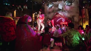 Victoria Wells topless, Shelley Long nude - Losin' It (1982) Classic Scenes