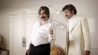 Rikke Leigh nude, Tracy-Ann Oberman nude - Toast of London s01e06 (2012) Naked on Stage