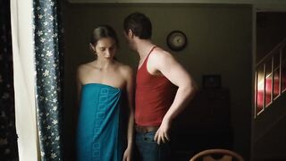 Saura Lightfoot Leon sex - Hoard (2023)