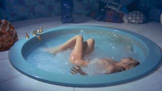 Britt Ekland topless, Colette Jack naked. Classic German Erotic. Der Zeuge hinter der Wand (1972)