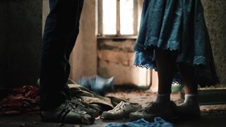 Anna Bruggemann nude, Nadine Warmuth - Kleinruppin Forever (2004)