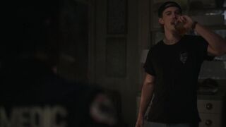 Zoe Kravitz topless - Caught Stealing (2025) Nude elebrity Scene