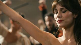 Alice Dufour topless - Montmartre (2025) s01e03