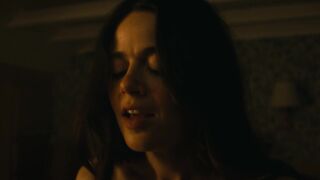 Molly Gordon nude - Oh, Hi! (2025) Sex Scene