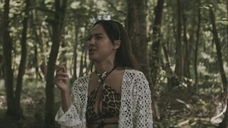 Eva Ray topless, Lauren Staerck, Alina Desmond nude - Piglet (2025) Horror Scenes