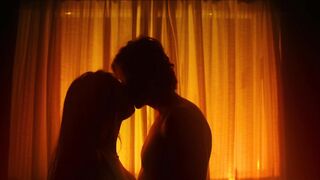 Moa Wallerstrom sexy - Galen I Dig (2025)