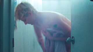 Jennie Lawless topless in the bathroom video - Shame (2024)