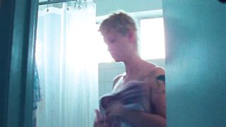 Jennie Lawless topless in the bathroom video - Shame (2024)