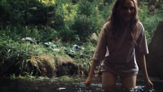 Paula Kober naked - Jupiter (2023)