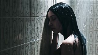 Georgia Eyers nude - Violett (2023) Horror Nudity Scene