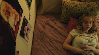 Sydney Sweeney sexy, Halsey hot - Americana (2023)