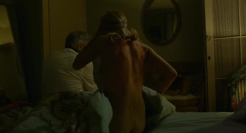 Sienna Miller nude – My Mother’s Wedding (2023) Caught Nudity
