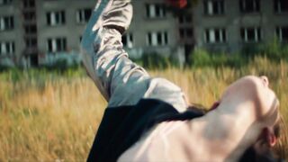 Lena Schmidtke hot - Wut auf Kuba (2022)