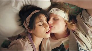 Almila Bagriacik sexy, Marie Burchard, Rosalie Thomass hot - Jagdsaison (2022) Bachelorette party