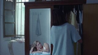Greta Garcia Jonsson nude, Laura Morales. Lesbian Scene. Calor Infinito (2022)