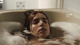 Aurora Ruffino Hot Bath Scene - Noi (2022) Season 01 Ep2