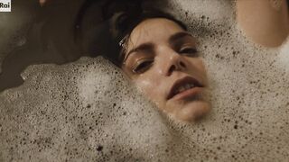 Aurora Ruffino Hot Bath Scene - Noi (2022) Season 01 Ep2