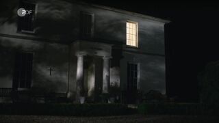 Antonia Bill, Charlotte Woolfe nude. Bathroom Scene - Rosamunde Pilcher  (2021) Ep 162