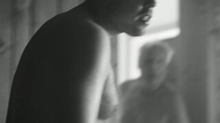 Margret Gilgenreiner nackt - Neu Geboren (2021)