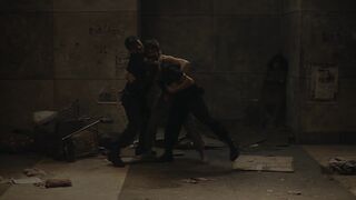 Indira Saturno topless - Historias pequenas (2019) Rape Scene