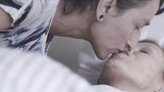 Sapidah Kian, Maude Davey, Sarah Ward nude. Lesbian Scene. The Five Provocations (2018)