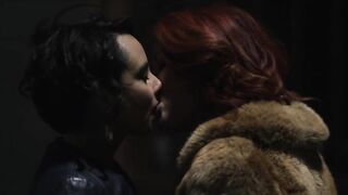 Sapidah Kian, Maude Davey, Sarah Ward nude. Lesbian Scene. The Five Provocations (2018)