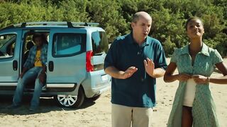 Aude Legastelois topless. Contromano (2018)